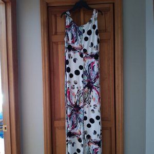 *Price Drop* Libra sleeveless Maxi dress, size M